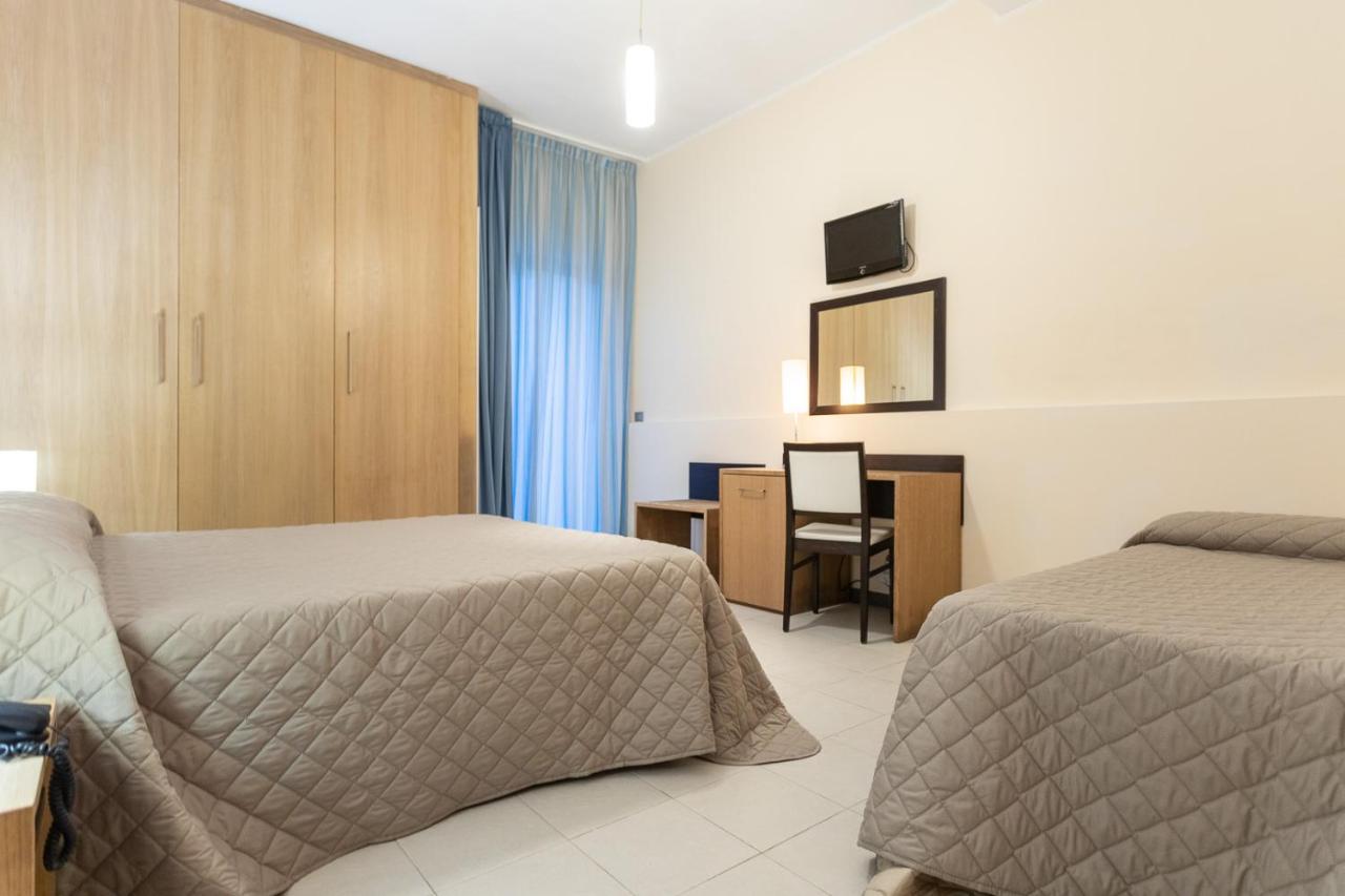 Triple Room with Balcony - Disability Access